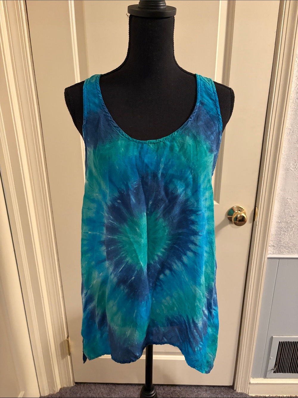 C&C California Turquoise Blue Tie-Dye Scoop Neck Tank